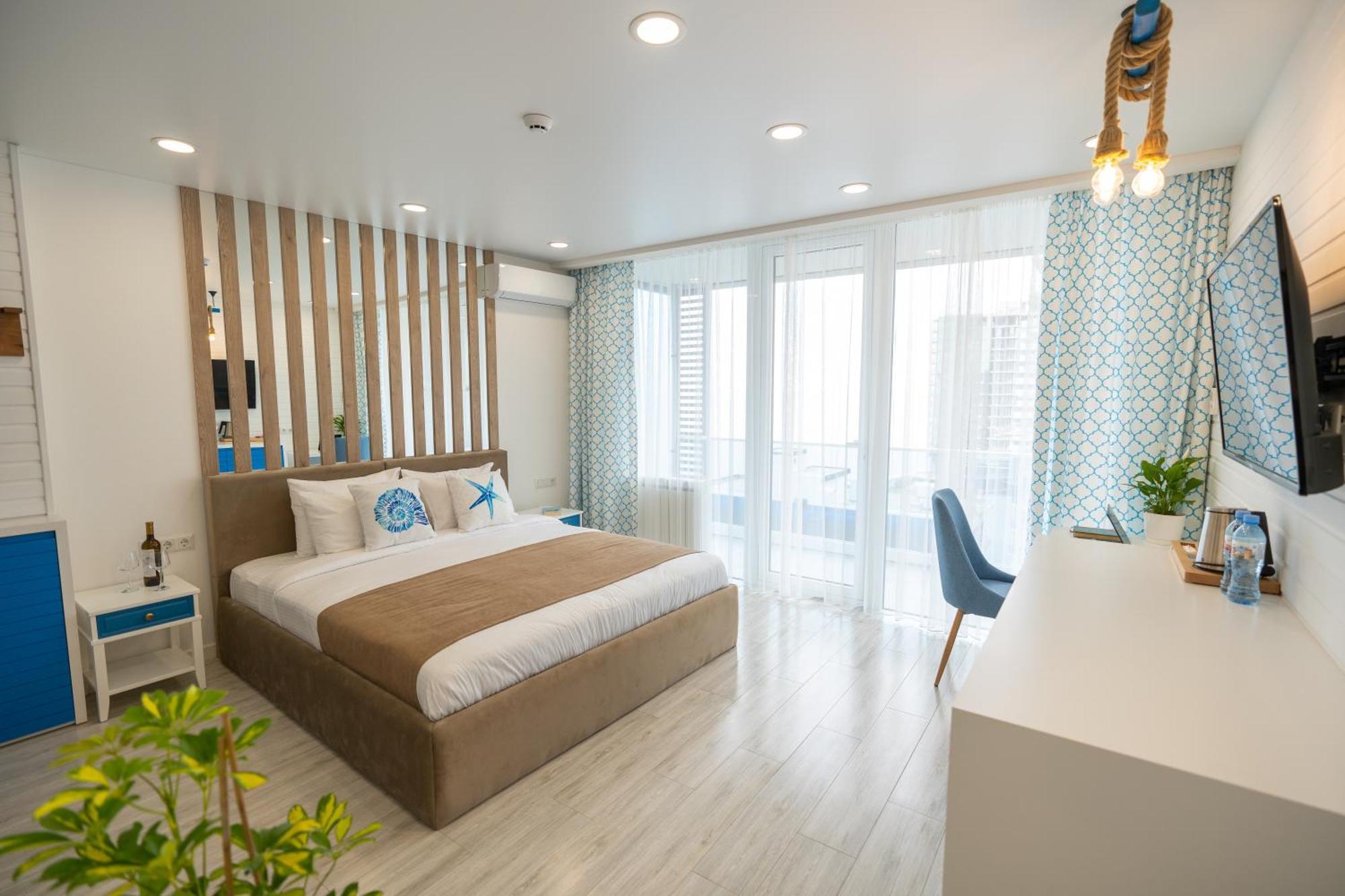 Seagull Beachfront Boutique Hotel Batumi Habitación foto