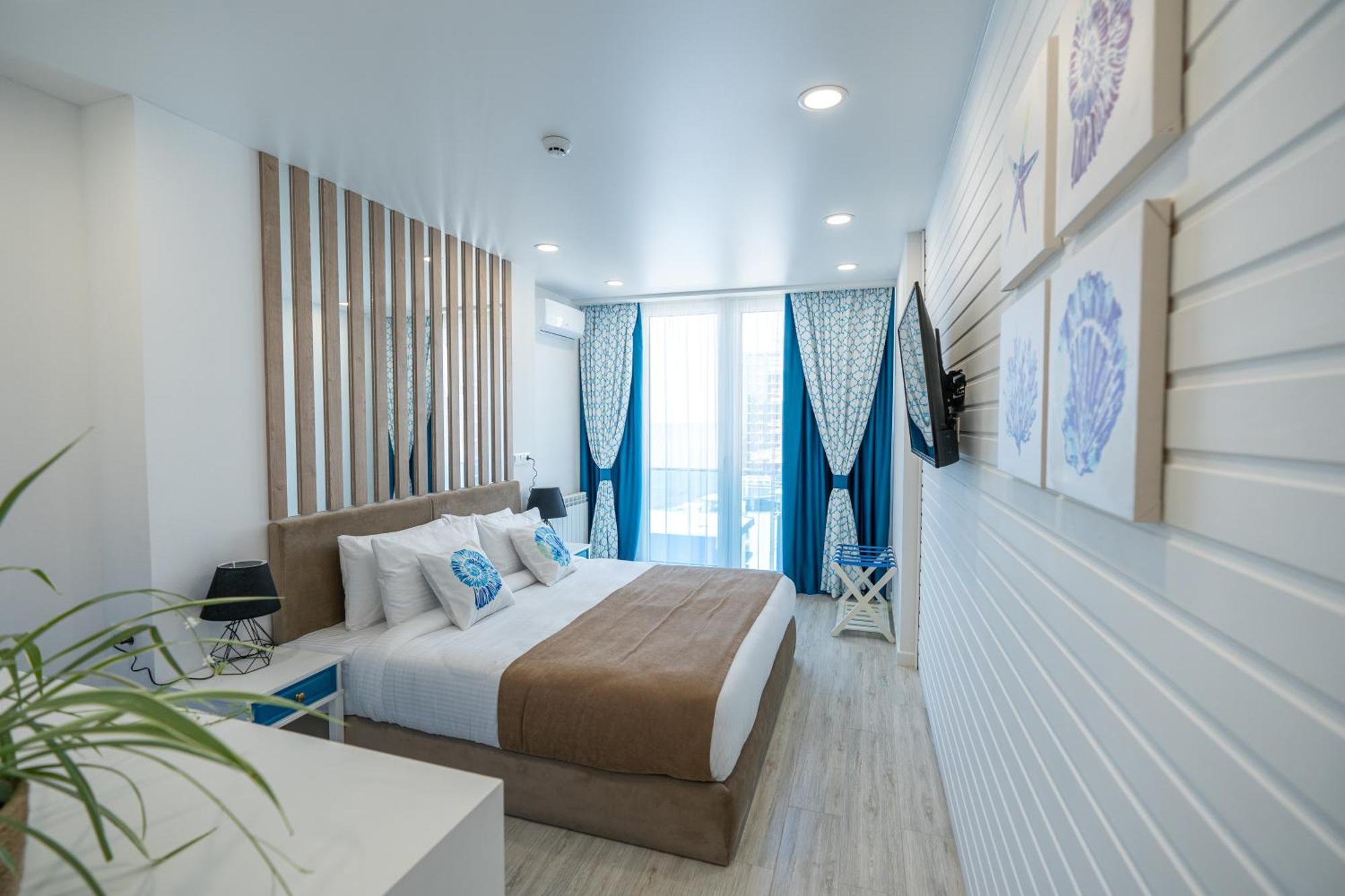 Seagull Beachfront Boutique Hotel Batumi Habitación foto