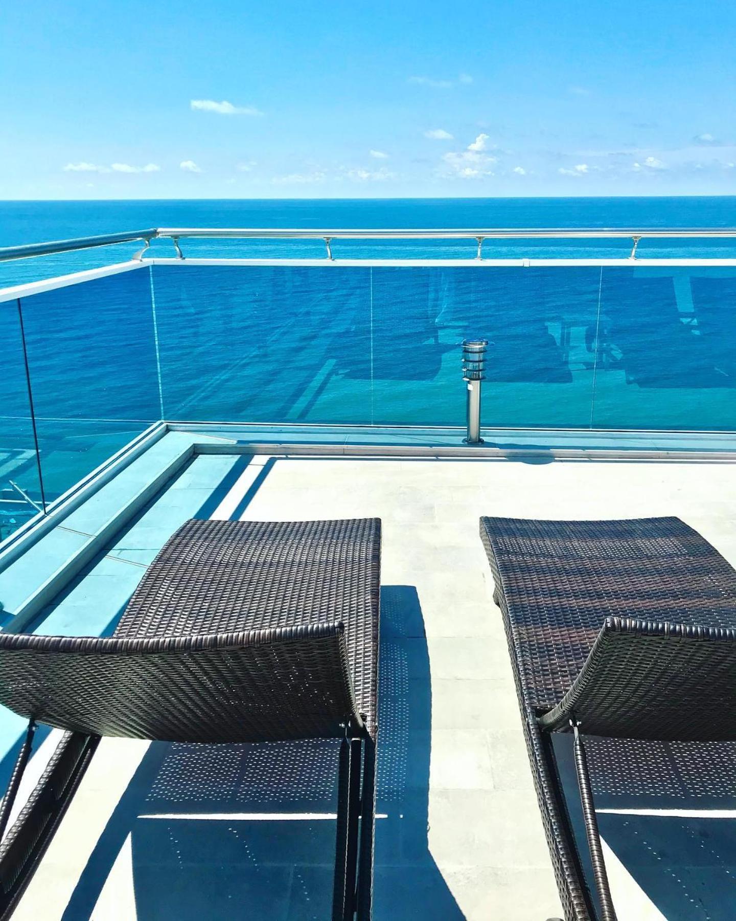 Seagull Beachfront Boutique Hotel Batumi Exterior foto